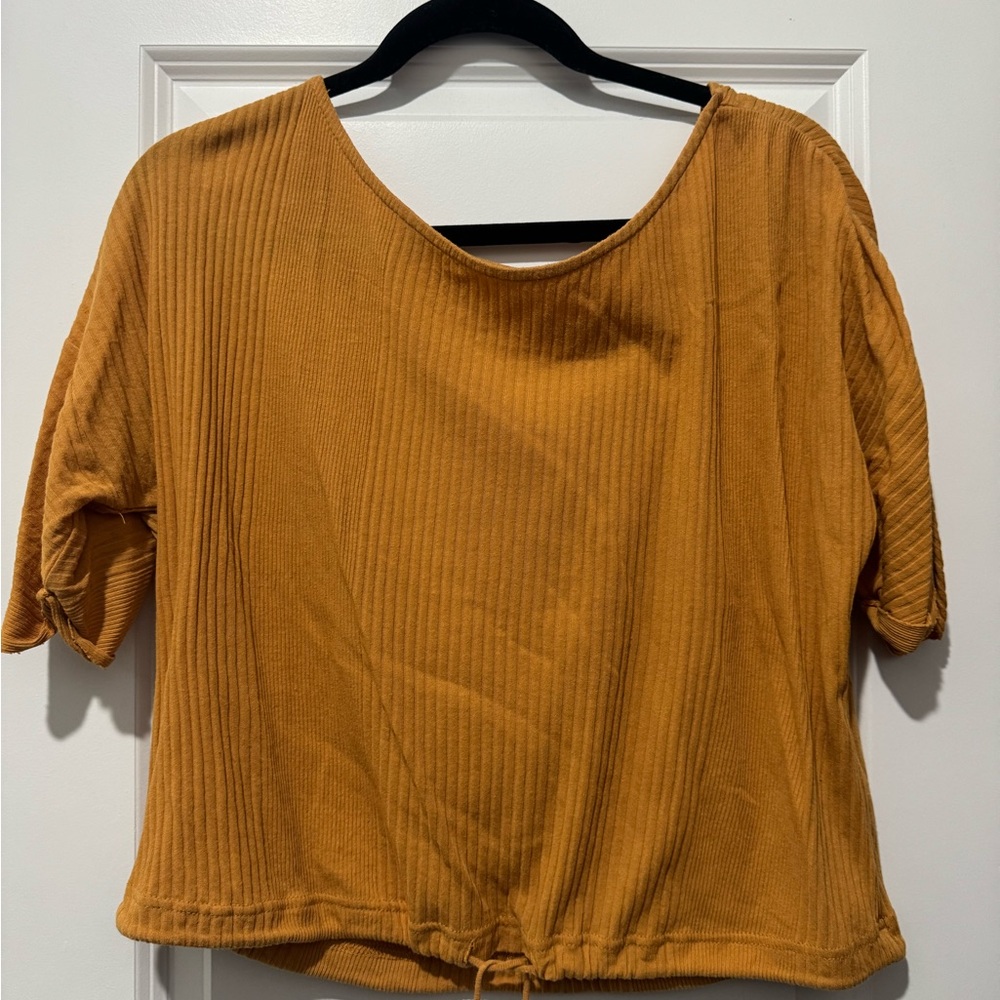 Casual Mustard Ribbed Crop Top